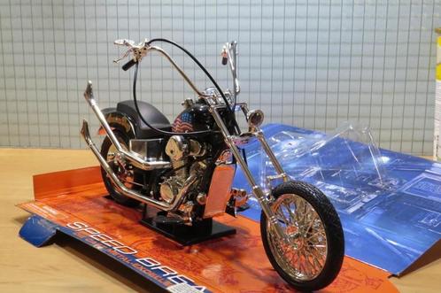 Honda VT600c VLX Shadow 1:9 custom, Hobby en Vrije tijd, Modelauto's | 1:5 tot 1:12, Zo goed als nieuw, Motor, 1:9 t/m 1:12, Verzenden