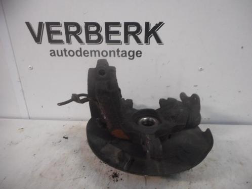 WIELNAAF LINKS VOOR Volkswagen Fox (5Z) (01-2005/12-2012), Auto-onderdelen, Remmen en Aandrijving, Volkswagen, Gebruikt
