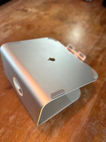 Rain Design laptopstandaard met zilveren afwerking beschikbaar voor biedingen