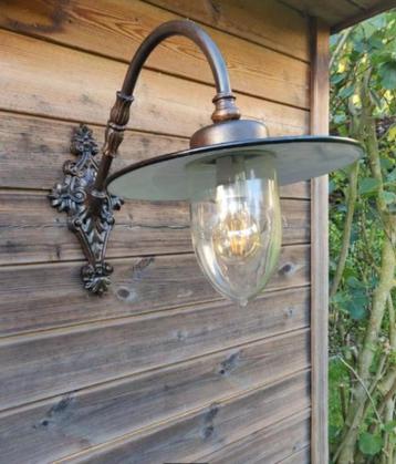 LAMPES DE FERME - ÉCLAIRAGE DE POOLHOUSE, Enlèvement ou Envoi, Comme neuf, Autres matériaux, BUITENLAMP - VINTAGE - WANDLAMP - NOSTALGIE - RUSTIEK