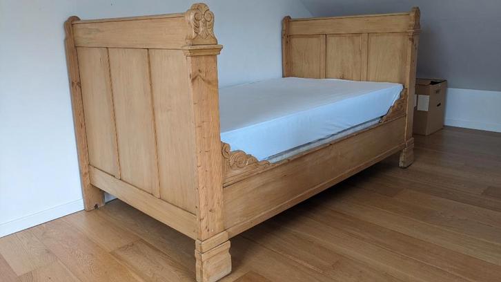 Prachtig antiek bed in prima staat - twijfelaar, Huis en Inrichting, Slaapkamer | Bedden, Zo goed als nieuw, Twijfelaar, 120 cm