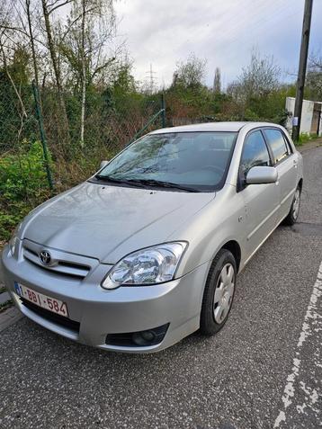 nouvelle toyota corolla  rentrée pour pièces beschikbaar voor biedingen