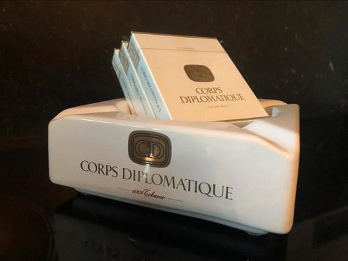 CD corps diplomatique asbak verzamel-objecten, Verzamelen, Merken en Reclamevoorwerpen, Zo goed als nieuw, Overige typen, Ophalen of Verzenden