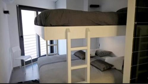 Stapelbed voor 4 personnen, Huis en Inrichting, Slaapkamer | Stapelbedden en Hoogslapers, Zo goed als nieuw, Stapelbed, 180 cm