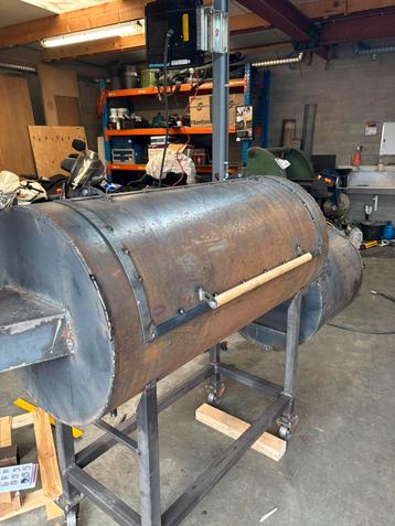 Offset smoker beschikbaar voor biedingen