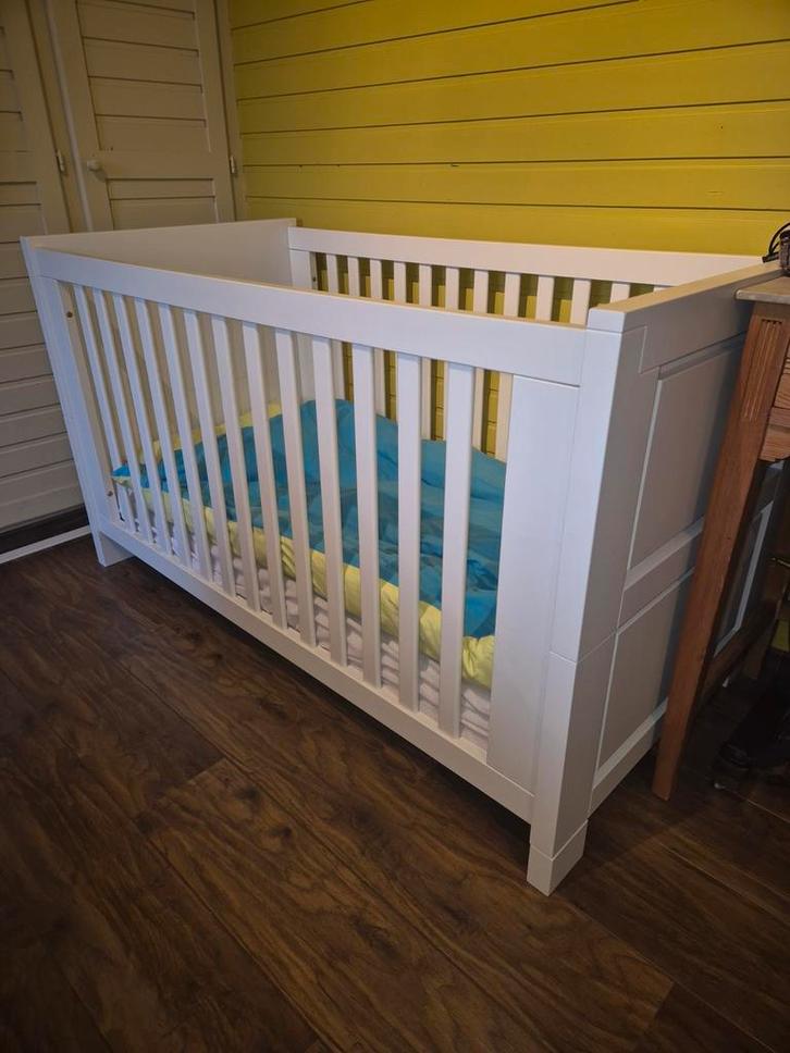 Interbaby babybedje/meegroeibed, Kinderen en Baby's, Kinderkamer | Complete kinderkamers, Ophalen