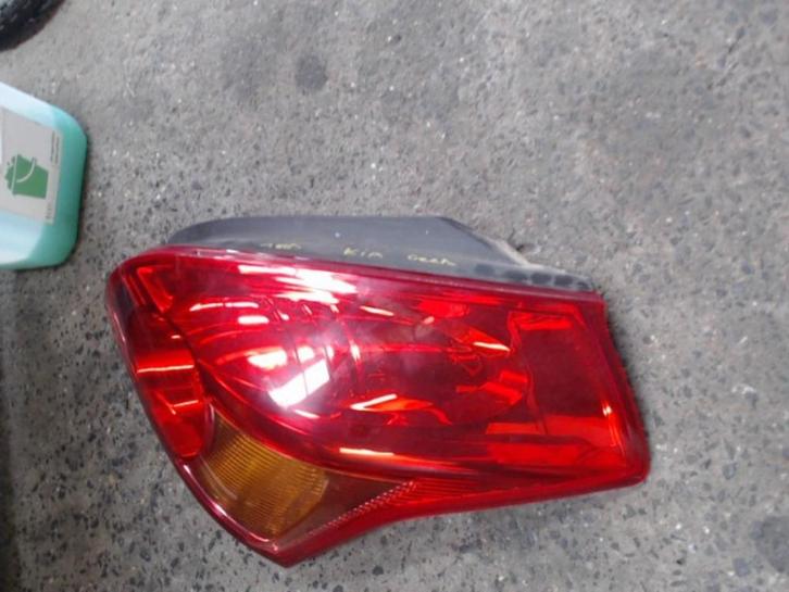 Feu arrière droit Kia Pro Ceed 2008-2011 LP/14982, Auto-onderdelen, Verlichting, Kia, Gebruikt, Ophalen