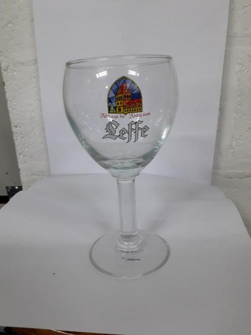 Bierglas – Leffe 33 Cl (1 stuk), Verzamelen, Biermerken, Zo goed als nieuw, Glas of Glazen, Leffe, Ophalen of Verzenden