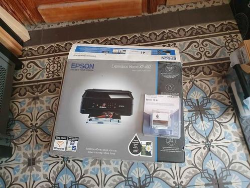 Imprimante Epson XP-402 à réparer/pour pièces, Computers en Software, Printers, Gebruikt, Printer, Kleur printen, Kopieren, Scannen