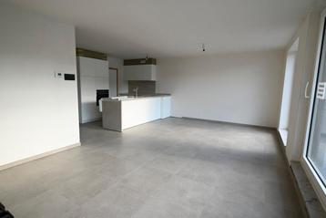 Appartement te huur in Sint-Kruis, 3 slpks disponible aux enchères