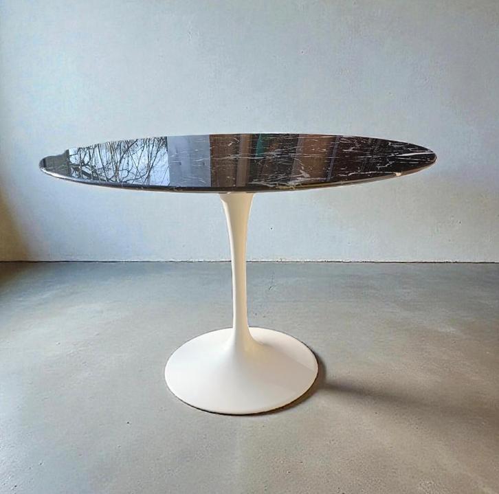 107cm Eero Saarinen Knoll International Tulip tafel 1970-80s, Huis en Inrichting, Tafels | Eettafels, Gebruikt, 100 tot 150 cm
