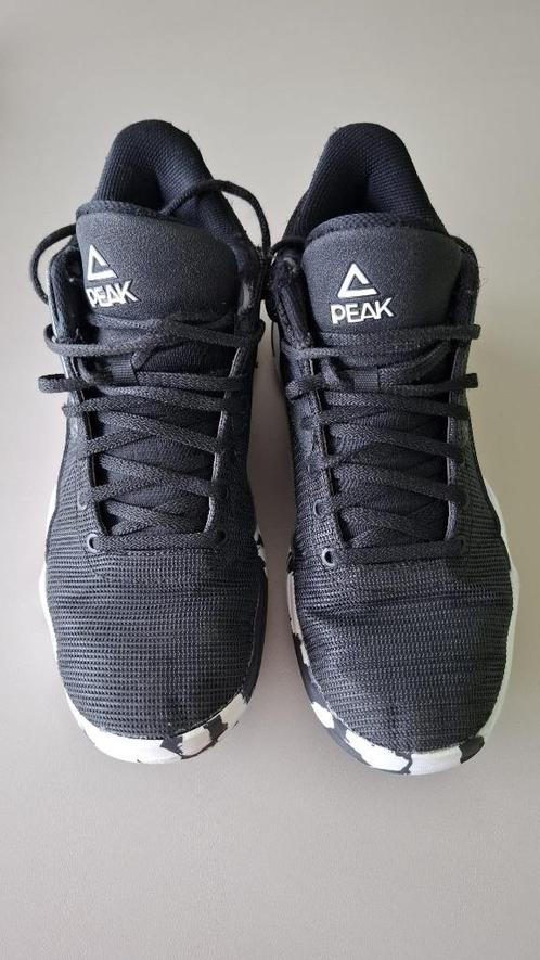 Basketschoenen Peak maat 41, Sport en Fitness, Basketbal, Gebruikt, Schoenen, Ophalen