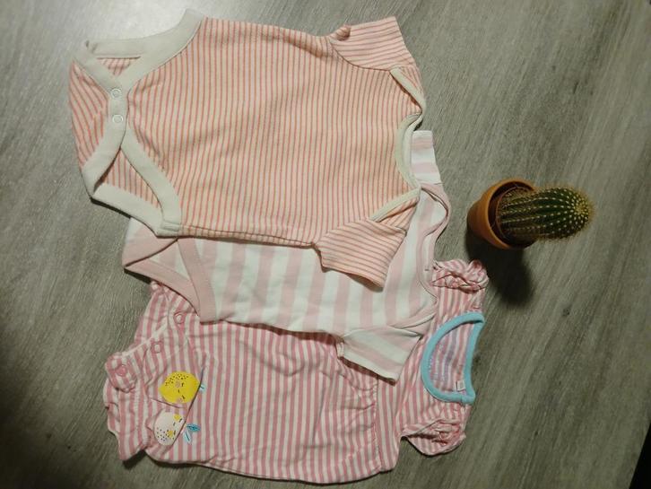 Kledij baby maat 50-56, Kinderen en Baby's, Babykleding | Baby-kledingpakketten, Gebruikt, Maat 50, Ophalen of Verzenden