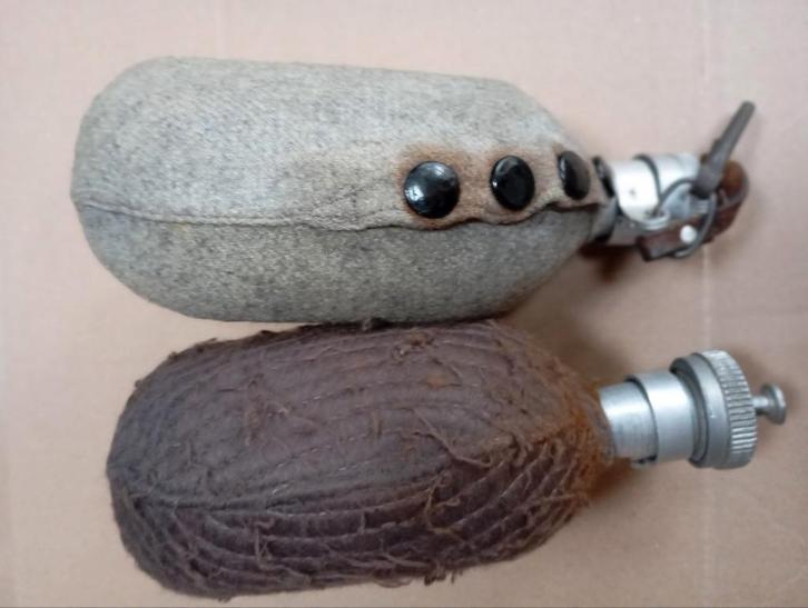 Duitse en Hongaarse veldfles uit de Tweede Wereldoorlog, Verzamelen, Militaria | Tweede Wereldoorlog, Ophalen of Verzenden