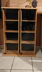 2 kastjes met glazen deuren, Ophalen