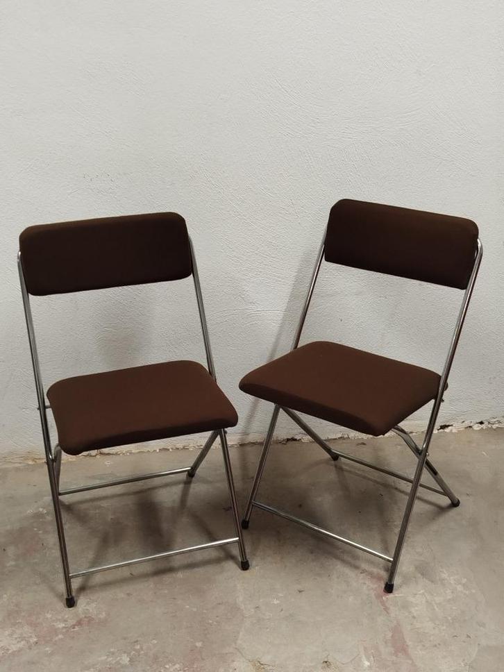 2xVintage klapstoelen“Eyrel” met bruine stoffen zitting, Huis en Inrichting, Stoelen, Gebruikt, Twee, Metaal, Stof, Bruin, Ophalen of Verzenden