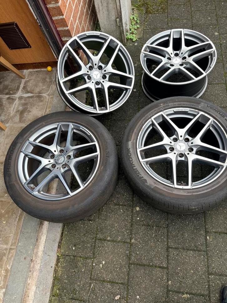 Jantes Mercedes Glc 19" + 2 pneus (Wideset), Autos : Pièces & Accessoires, Pneus & Jantes, Jante(s), Enlèvement