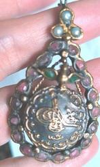 Boucles d'oreilles, Enlèvement ou Envoi, Comme neuf