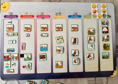Weekplanbord met +- 200 pictogrammen, Huis en Inrichting, Woonaccessoires | Memoborden, Gebruikt, Magneetbord, Ophalen of Verzenden