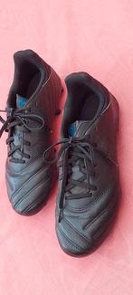 Voetbalschoenen maat 38 kipsta, Sport en Fitness, Voetbal, Ophalen of Verzenden, Zo goed als nieuw, Schoenen