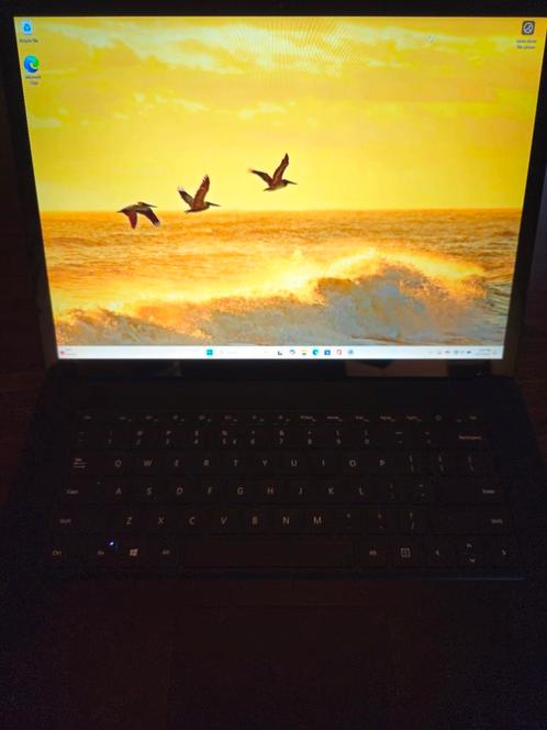 Vakantie deal | Surface | zwart | laptop 3 | 32 gb ram |, Computers en Software, Windows Laptops, Zo goed als nieuw, 15 inch, 2 tot 3 Ghz