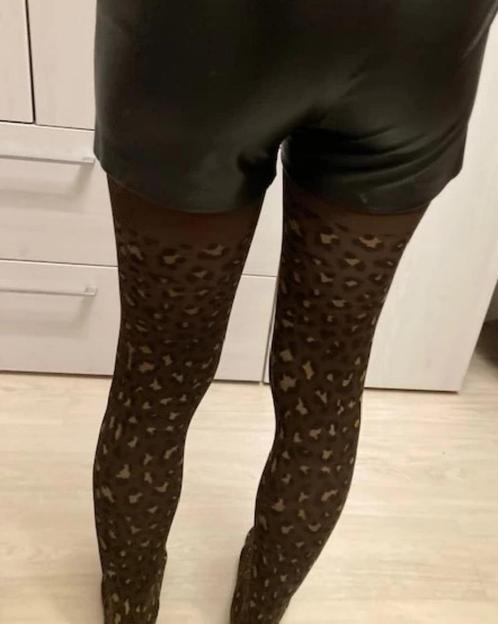 Collants marron à motif léopard Le Bourget taille 3/4, Vêtements | Femmes, Leggings, Collants & Bodies, Neuf, Panty, Taille 40/42 (M)