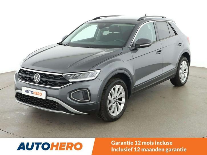 Volkswagen T-Roc 1.5 TSI ACT Life (bj 2023, automaat), Auto's, Volkswagen, Te koop, T-Roc, ABS, Airbags, Airconditioning, Android Auto
