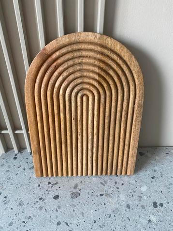 Snijplank broodplank gebogen afgerond regenboog hout japandi beschikbaar voor biedingen