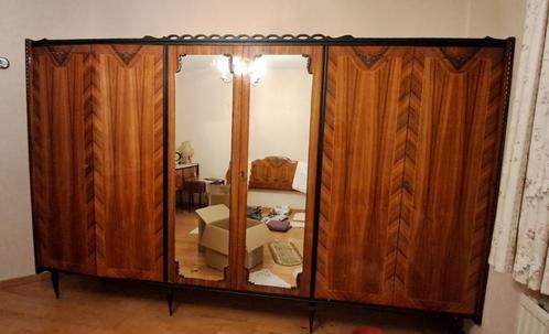 Mooie XXL kleerkast met ingebouwde commode,vintage,hoogglans, Huis en Inrichting, Kasten | Kleerkasten, Gebruikt, 150 tot 200 cm
