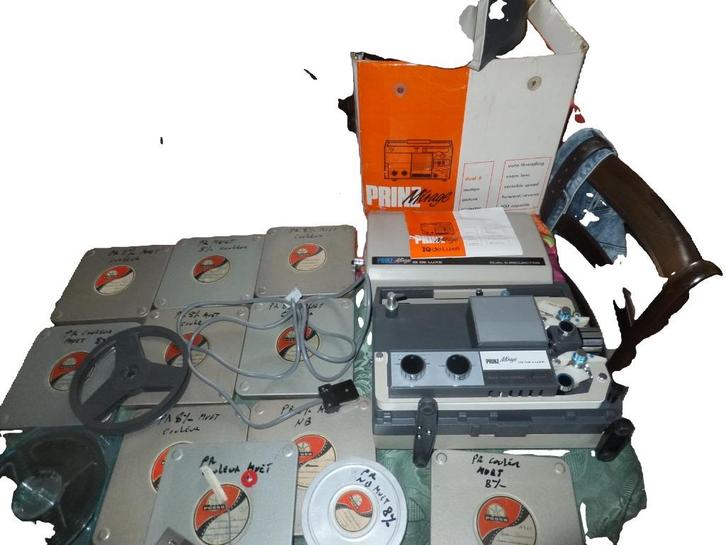 projecteur film 8 mm et super 8 mm + 16 bobines de film, Audio, Tv en Foto, Filmrollen, Accessoire, Ophalen of Verzenden