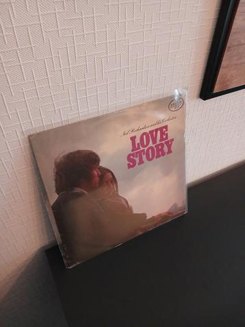 LP Neil Richardson And His Orchestra - Love Story beschikbaar voor biedingen