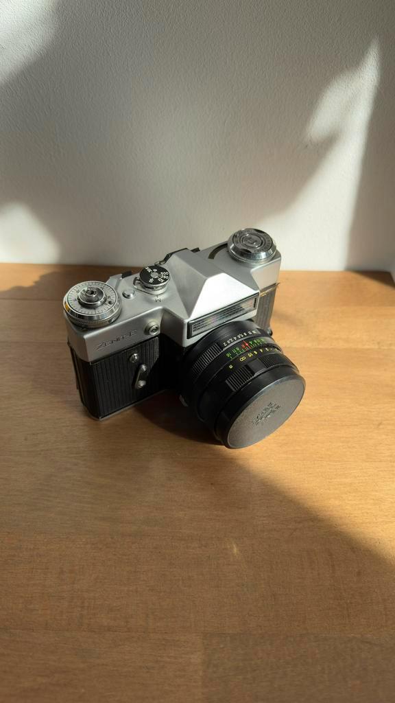 Zenit-E met Helios 44M 58mm f/2, Audio, Tv en Foto, Fotografie | Professionele apparatuur, Gebruikt, Ophalen of Verzenden