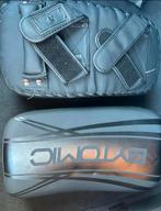 2 x Handschoenen +  Trapkussen, Sport en Fitness, Boksen, Ophalen of Verzenden, Zo goed als nieuw, Bokshandschoenen