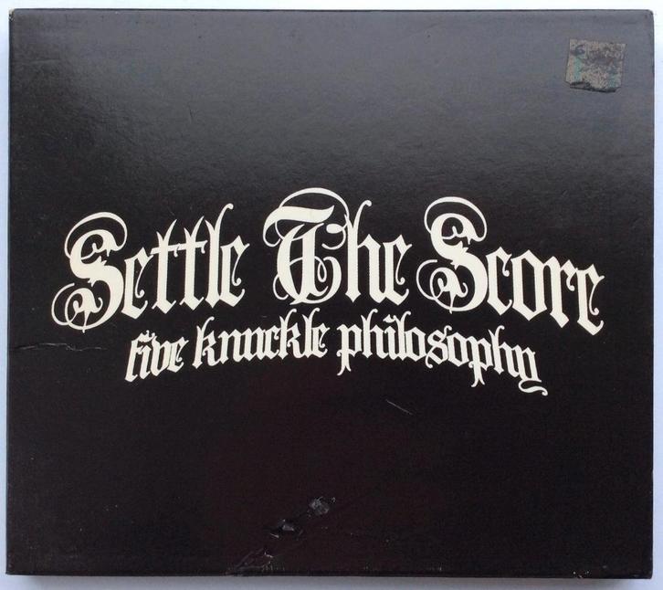 settle the score - five knuckle philosophy, Cd's en Dvd's, Cd's | Hardrock en Metal, Gebruikt, Ophalen of Verzenden
