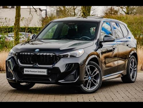 BMW iX1 xDrive30 xDrive/MPack/Pano/360°/HarmanKardon, Auto's, BMW, Bedrijf, X1, Adaptieve lichten, Adaptive Cruise Control, Airbags