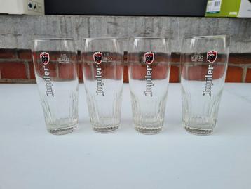 4 Jupiler glazen beschikbaar voor biedingen