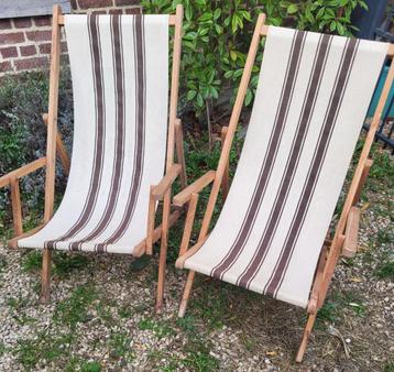 Vintage (oude) plooistoelen / strandstoelen beschikbaar voor biedingen