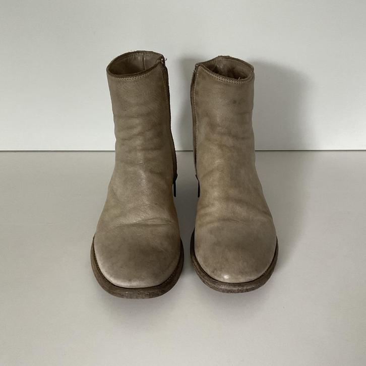 enkellaarsjes Officine Creative, maat 37 (à 37,5), Kleding | Dames, Schoenen, Gedragen, Lage of Enkellaarzen, Beige, Verzenden