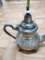 Theepot zilver, Enlèvement, Argent