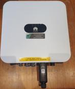 Omvormer zonnepanelen (Solar Inverter Sun2000 3KTL L1), Doe-het-zelf en Bouw, Zonnepanelen en Toebehoren, Ophalen, Zo goed als nieuw