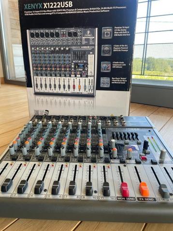 Table de mixage Behringer Xenyx X1222USB beschikbaar voor biedingen