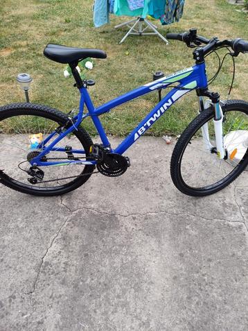 VELO VTT ADULTE DECATHLON BTWIN ROCKRIDER 340 beschikbaar voor biedingen