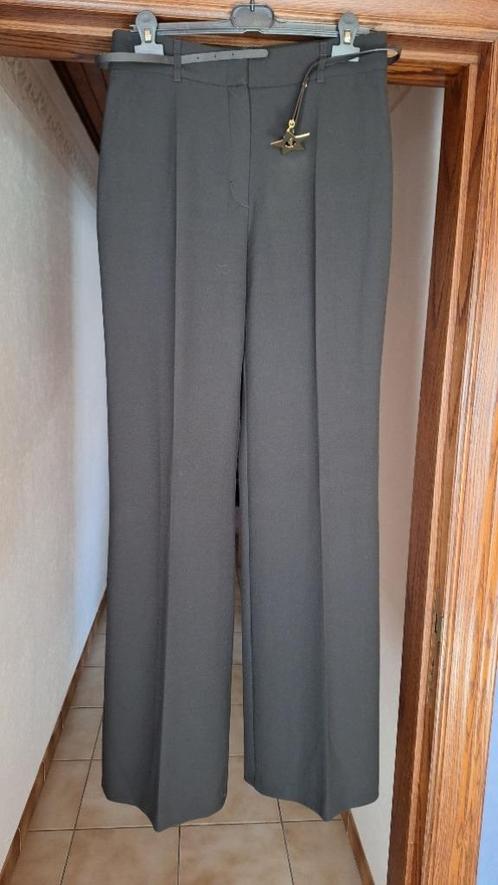 Caroline Biss zwarte broek maat 40, Kleding | Dames, Broeken en Pantalons, Nieuw, Maat 38/40 (M), Zwart, Verzenden