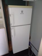 Koelkast electrolux met diepvriesvak, Ophalen