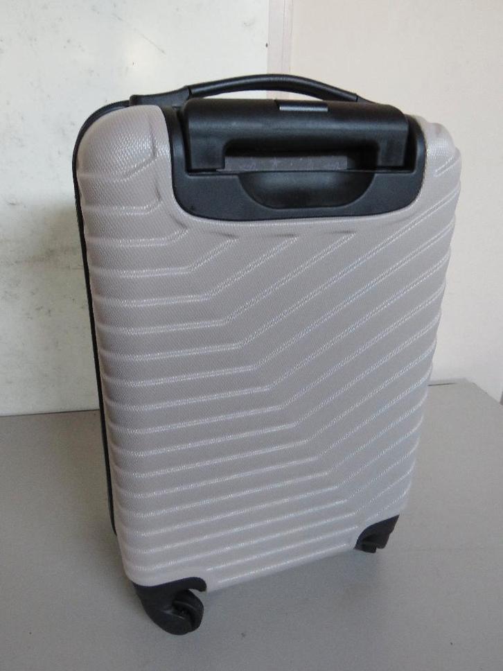 Reiskoffer/handbagage trolley, Handtassen en Accessoires, Koffers, Nieuw, Uitschuifbare handgreep, Wieltjes, Ophalen of Verzenden
