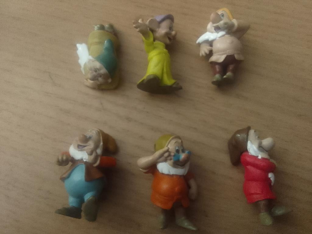 6 figurines nains DISNEY Simba 4 cm, Collections, Disney, Enlèvement ou Envoi, Comme neuf
