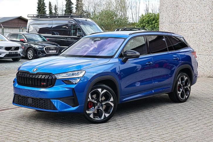 Skoda Kodiaq VRS*ALCANTARA*STUUR+ZETELVERW*SOUND-SYST*360°C, Autos, Skoda, Entreprise, Achat, Kodiaq, Caméra 360°, 4x4, ABS, Phares directionnels