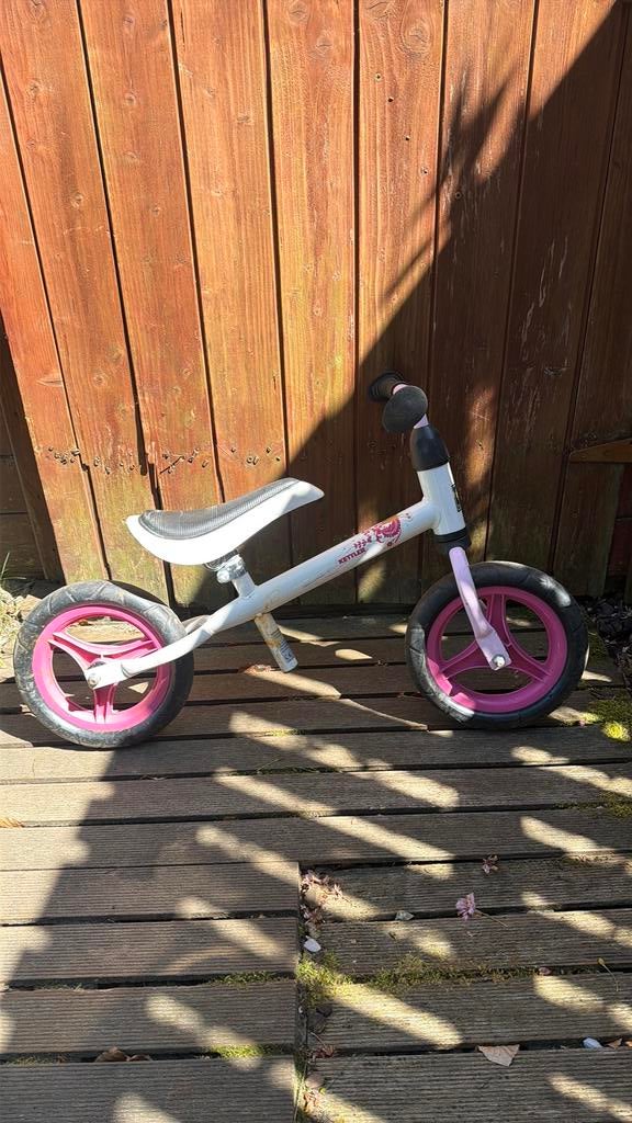 Vélo a marche fille, Enlèvement ou Envoi, Utilisé, Véhicule de marche