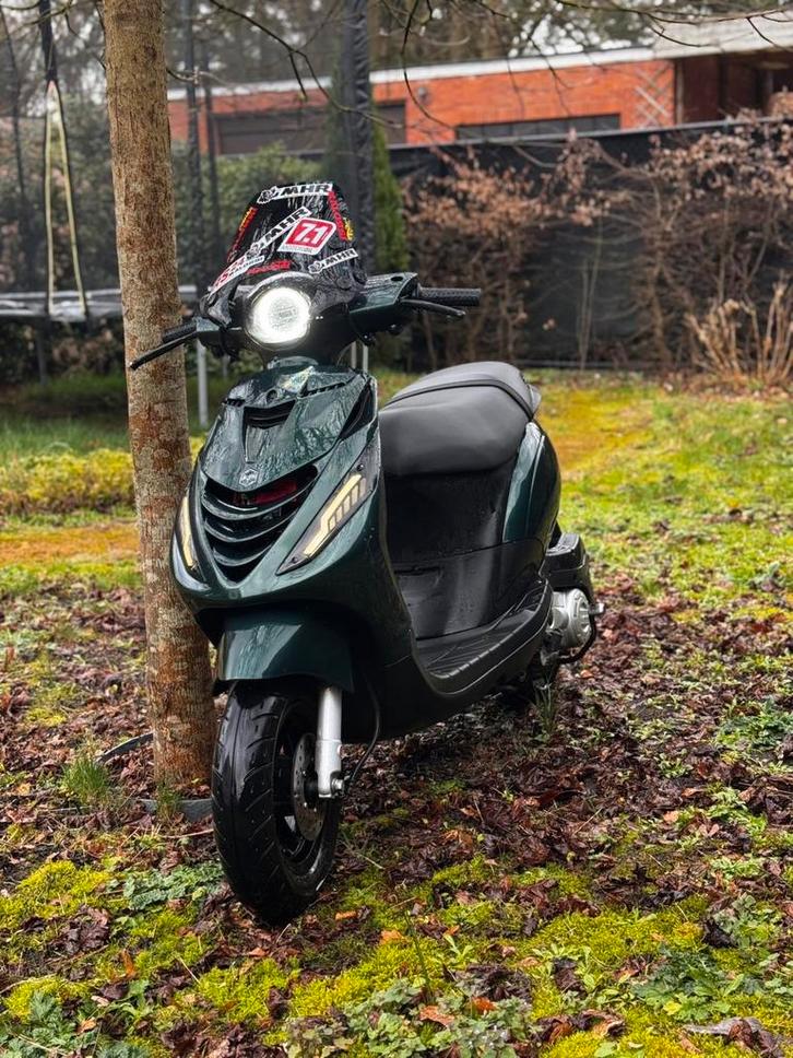 zip iget 50cc e5, Fietsen en Brommers, Scooters | Piaggio, Nieuw, Zip, Klasse B (45 km/u), Benzine, Ophalen