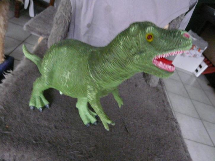 3 grote dino's + bewakingspoort Jurassic Park, Kinderen en Baby's, Speelgoed | Actiefiguren, Gebruikt, Ophalen